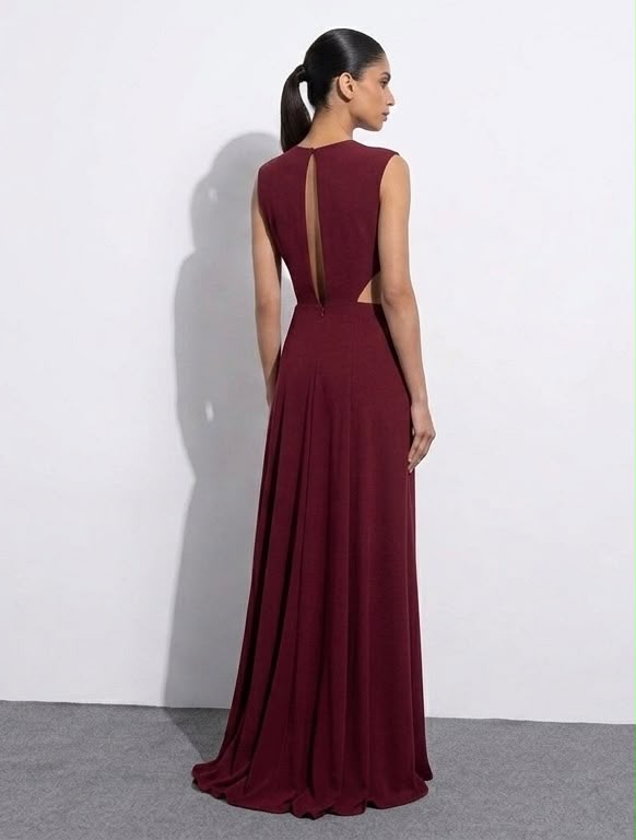 burgundy side cutout sleeveless maxi dress